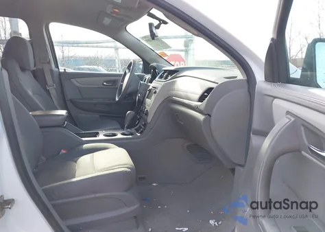 2016 Chevrolet Traverse Ls из США, поврежденный, VIN 1GNKRFKD8GJ159992